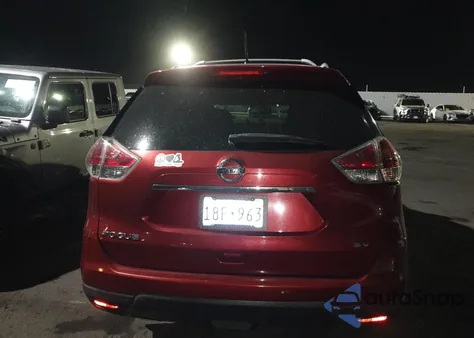 2015 Nissan Rogue S z USA, uszkodzony, nr VIN 5N1AT2ML7FC845099